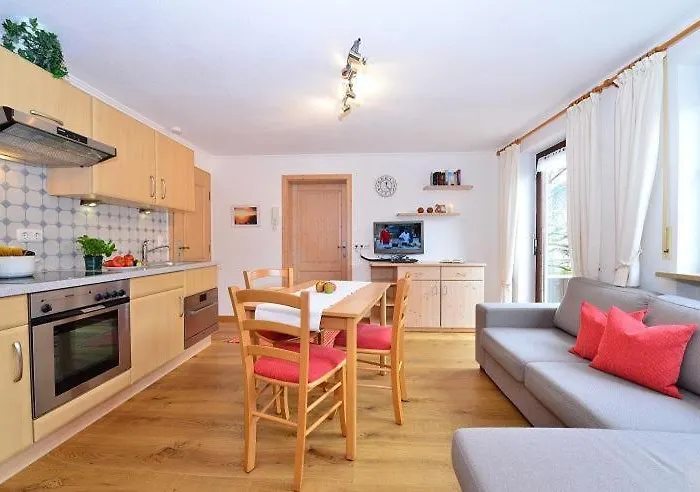 Bei Hauber's Apartment *
